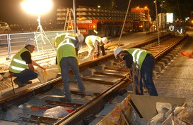 jpg_Pose_de_rails_qai_des_Chartrons_14_pour_site